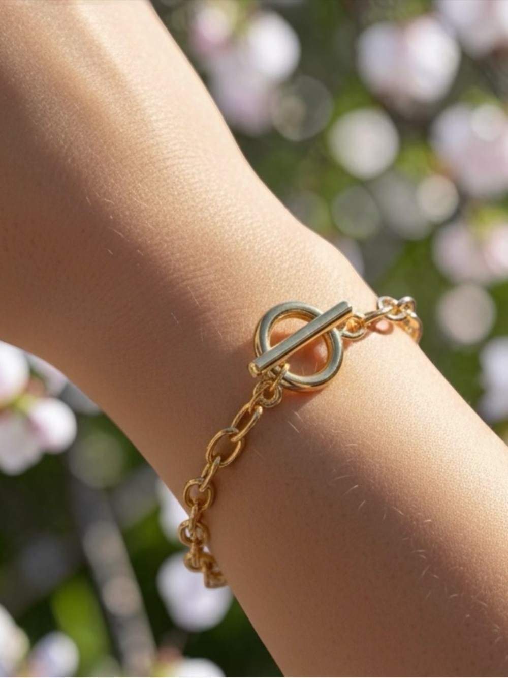 💛Gold-Tone Link Toggle Bracelet/NIB💛